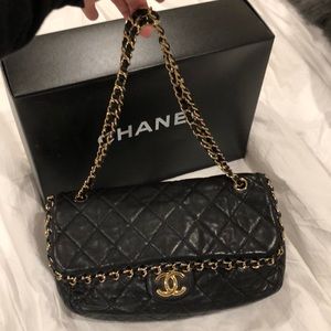 💯 authentic Chanel Quilted Bag